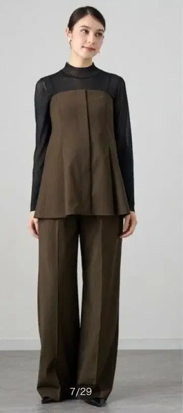 아나이의 뷔스티에 셋업