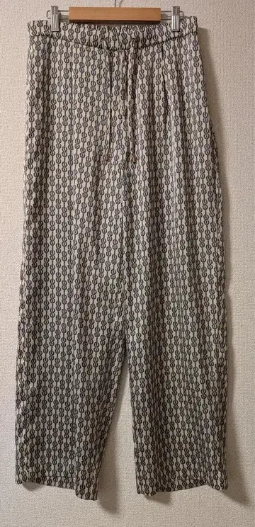 기하학 패턴 와이드 팬츠 그레이 계열