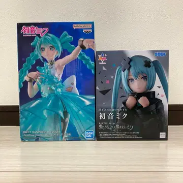 하츠네 미쿠 피규어 2개 세트