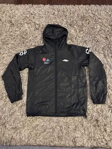 러프&스웰 윈드 브레이커 블랙 XL