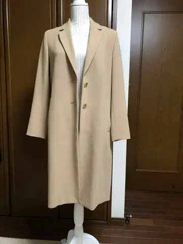 ROPE 베이지 체스터 코트 투버튼