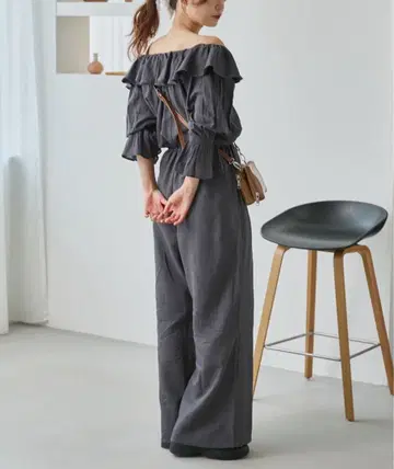 Kastane 인도면 프릴 올인원 차콜 그레이