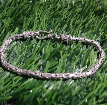 새상품급 비잔틴 실버 팔찌