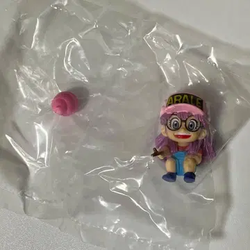 Dr. 슬럼프 아라레짱 가챠 아라레짱 1개