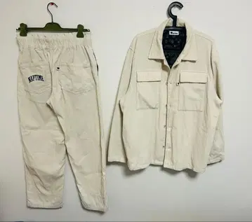 Nissy Naptime. 화이트 셋업 자수