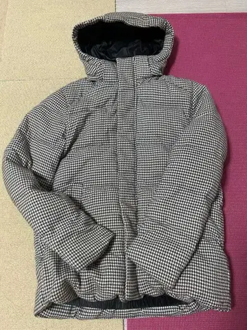 GLOBAL WORK 체크 무늬 다운 자켓 L 사이즈