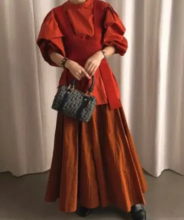 AMERI VOLUME LONG FLARE SKIRT