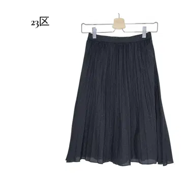 새상품급 23구 무릎 기장 플레어 스커트 플리츠 M 사이즈 블랙 라메