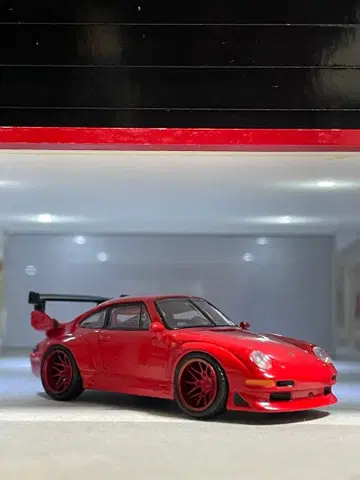 아마추어 개조 1/64 타막 슈코 포르쉐 911 GT2 빨간색
