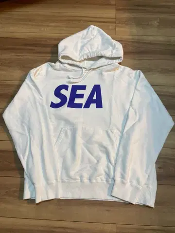 WIND AND SEA 화이트 후드티