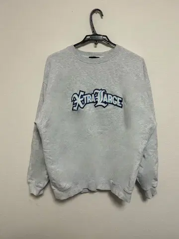 EXTRA LARGE 그레이 맨투맨 XLARGE
