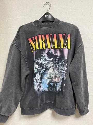 H&M NIRVANA 맨투맨 닐바나