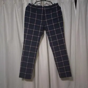 네이비 계열 체크 슬림핏 팬츠
