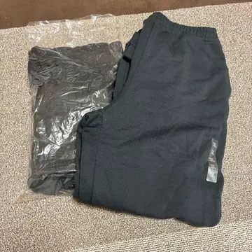 UNIQLO 블랙 XL 스웨트 팬츠 2장 세트