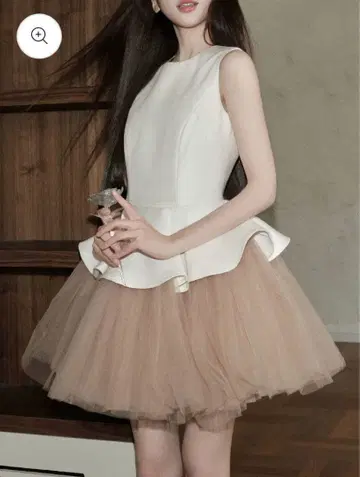 Miel / 튤 도킹 슬리브리스 원피스 포멀 드레스