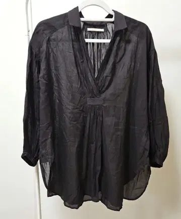 코튼 보일 스키퍼 칼라 개더 블라우스