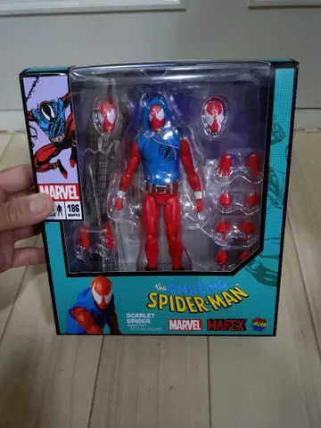MAFEX 스칼렛 스파이더맨