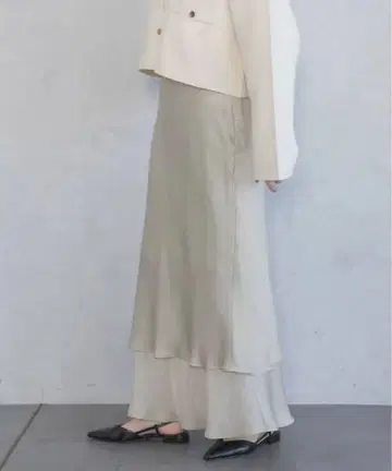 택 포함 미사용 새상품 티어드 플레어 스커트