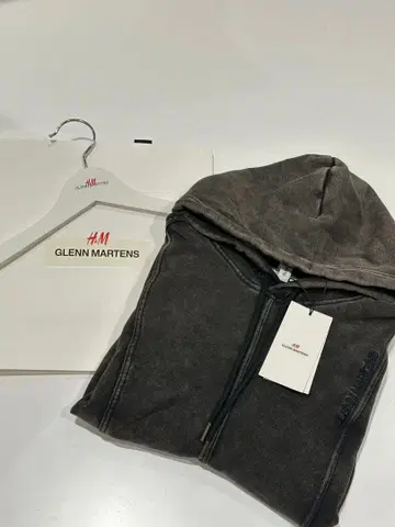 GLENN MARTENS H&M 디자인 맨투맨 후드티 M 사이즈