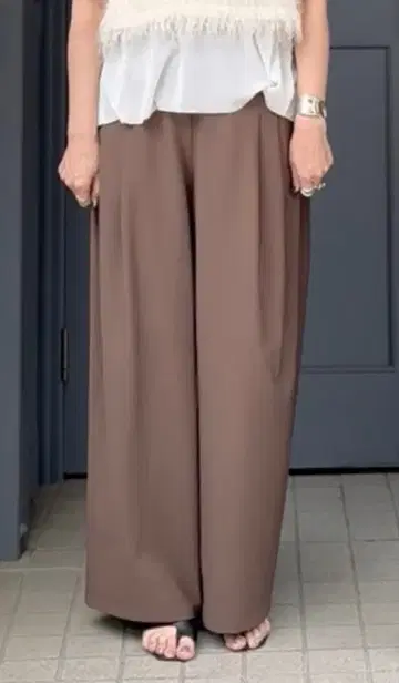 CYAN TOKYO 스퀘어 포켓 2턱 와이드 팬츠