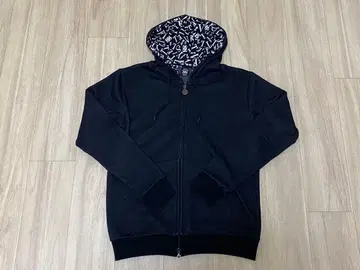 아무로 나미에 LIVESTYLE 88 블랙 후드티 L 사이즈