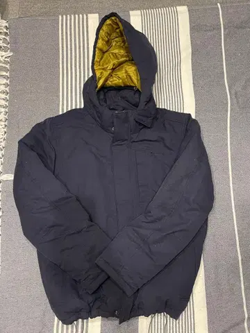 Eddie Bauer 후드 부착 다운 자켓 M 네이비/골드