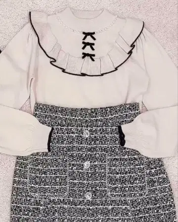 Ank Rouge 프릴 달린 핑크 니트 긴팔