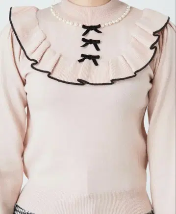 Ank Rouge 프릴 달린 핑크 니트 긴팔