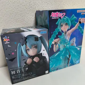 [ 최신 프라이스 미개봉 새상품 ] 하츠네 미쿠 피규어 2개 세트