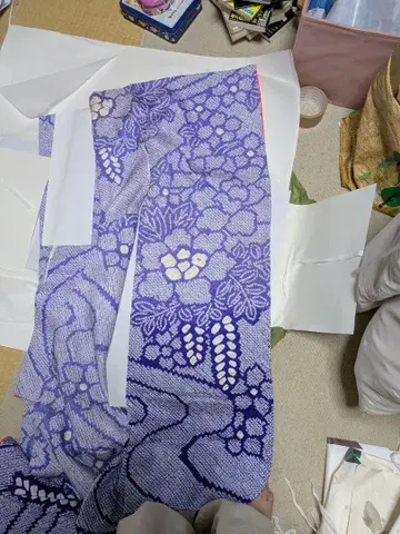 보라색 꽃무늬 총시보리 후리소데 클리닝 완료