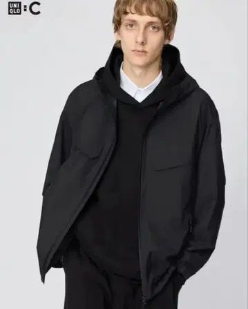 미개봉 새상품 유니클로C 블록 테크 후드티 블랙 M 사이즈