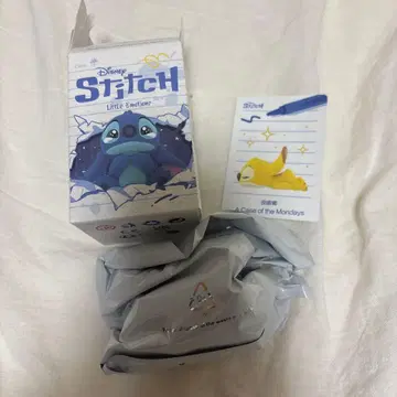 POP MART 스티치 피규어