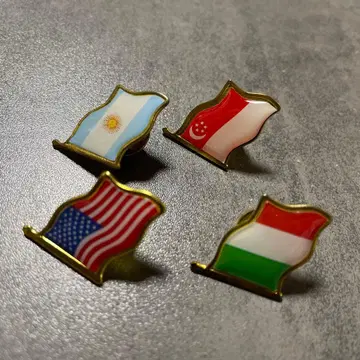 거의 새상품 국기 디자인 핀 배지 4개 세트 엑스포