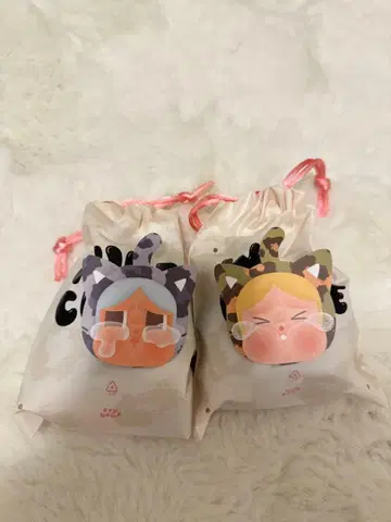 정품 POP MART CRYBABY 와일드 큐트