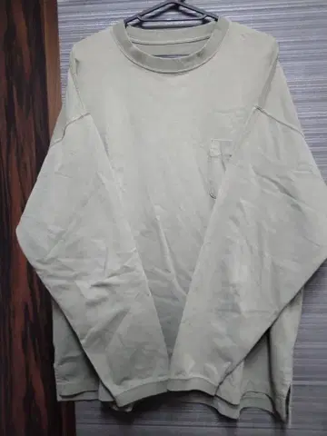 론 헤르만 긴팔 티셔츠 가슴 포켓 부착