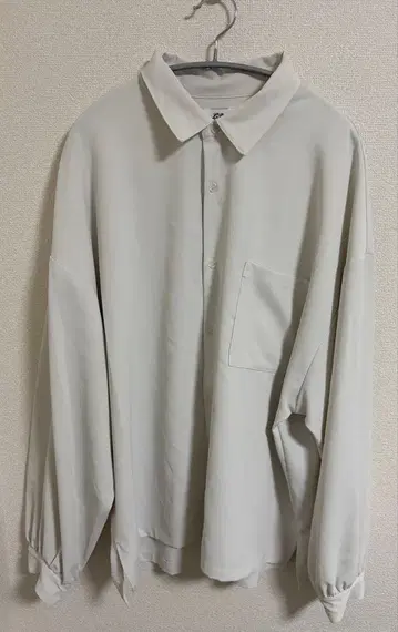 루즈 드레이프 트로미 볼륨 슬리브 셔츠 화이트 M 사이즈