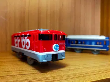 EF65-1118호기 (레인보우 페인팅) 북두성 + 24계 여객차 2량