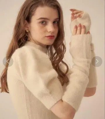 deicy 암워머 라쿤 미니 원피스 아이보리