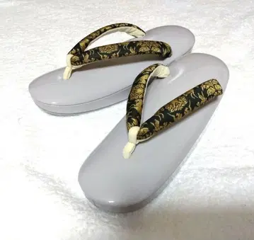 카페 조리 화이트 매실 L 사이즈 명물직 [ 꽃토끼 패턴? ] 그레이