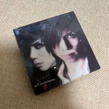 Acid Black Cherry 아크릴 마그넷 지그소