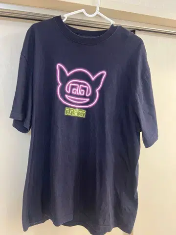 매일 가격 인하 네온 디자인 맨체스터 시티 T셔츠 문체스터