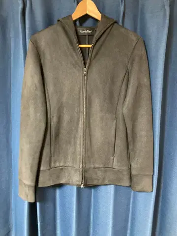 토네이도 마트 네오프렌 헤어라인 후드티