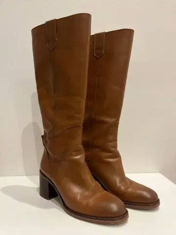 거의 미사용 착용하기 쉬운 브라운 롱 부츠 중간 힐