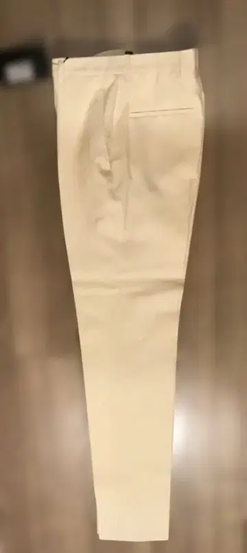 베이지 슬랙스 사이즈 44 (이탈리아)