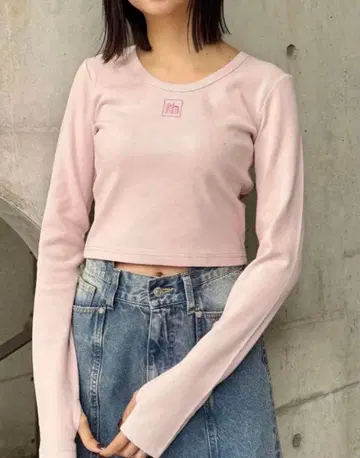 murua 마크 로고 크롭 상의 핑크