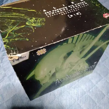 에이리언 피규어