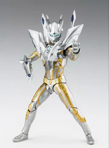 S.H.Figuart 울티메이트 샤이닝 울트라맨 제로