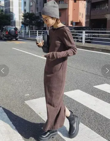 Miller 별주 백 오픈 보더 원피스