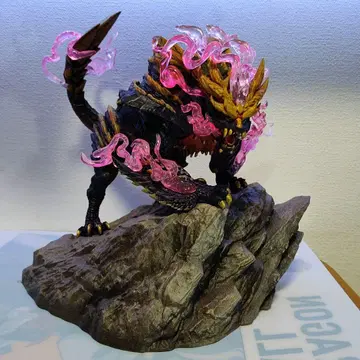 [개봉, 박스 없음] 크리에이터즈 모델 마가이마가도