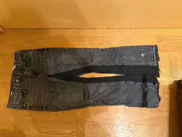 ZARA 데미지 가공 페인트 가공 다크 그레이 데님 팬츠 블랙